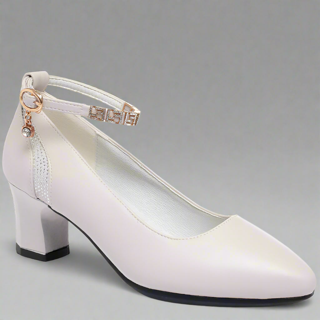 Femme™ | Pumps in Premium Patent Leather for Your Office Style