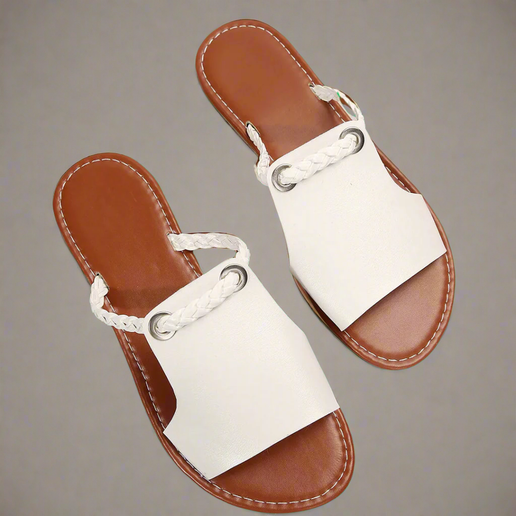 Femme™ | Handcrafted Flat Sandals Made from Premium Material