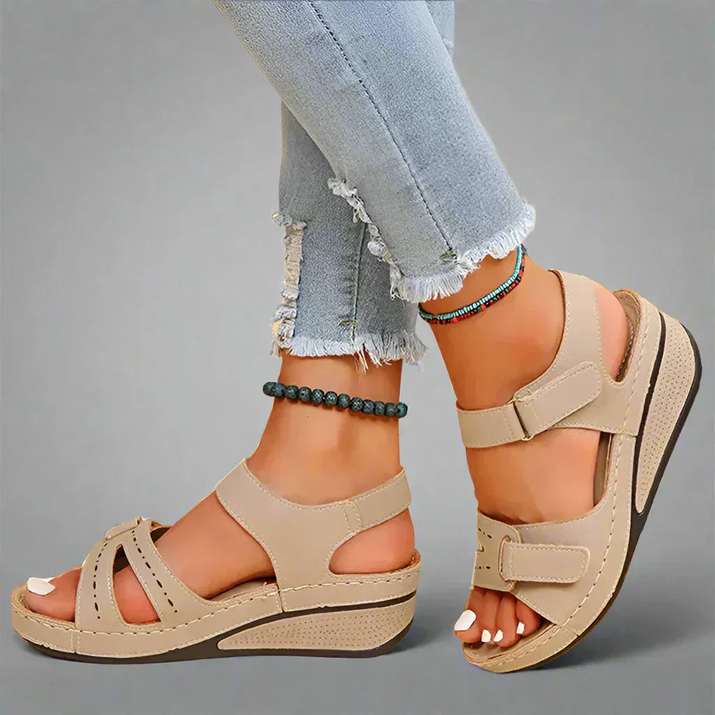 Femme™ | Comfortable Sandals for Pain-Free Steps