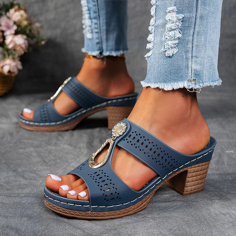 Femme™ | Chic and Comfortable Orthopedic Sandals