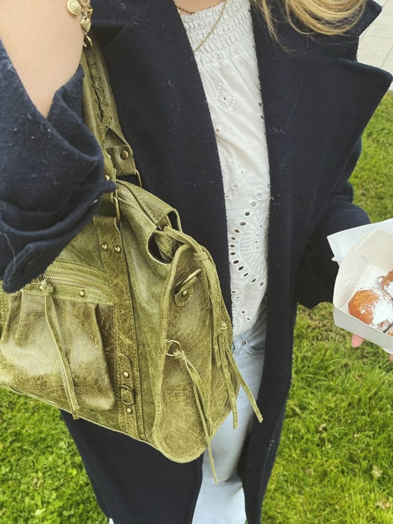 Femme™ | The French Cup Bag