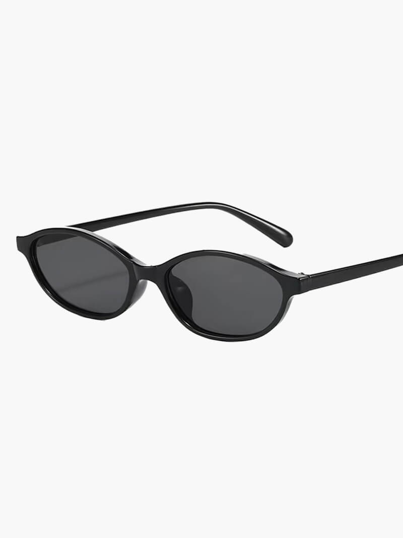 Femme™ | Kathy Oval Sunglasses