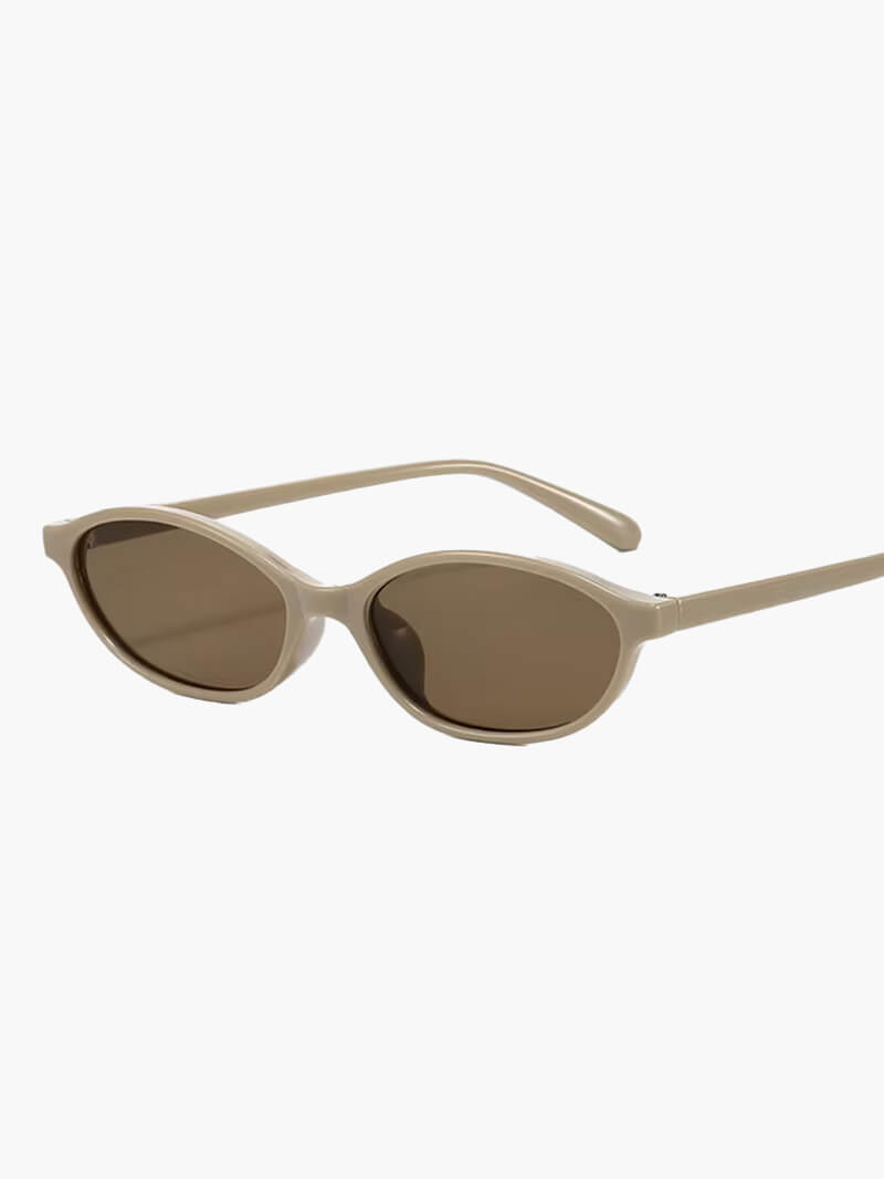 Femme™ | Kathy Oval Sunglasses