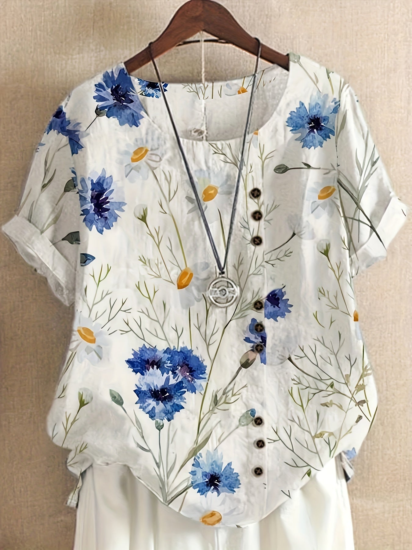Femme™ | Floral Button Detail Blouse