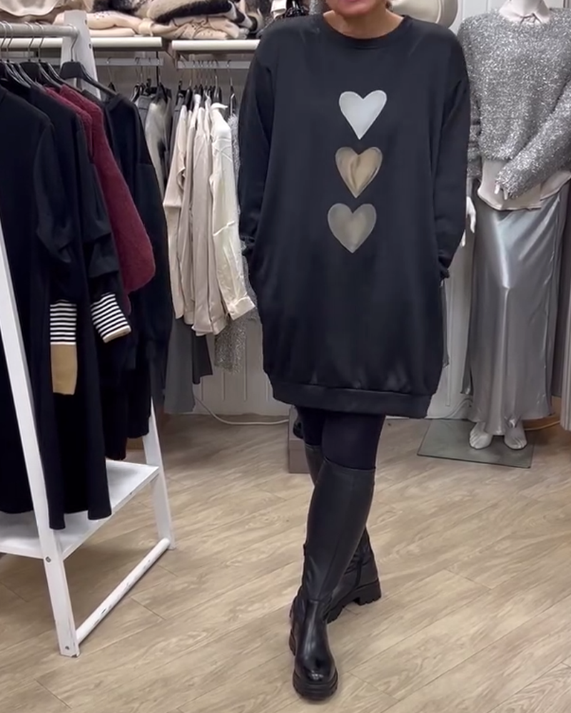 Femme™ | Heart Printed Long Sleeve Sweatshirt