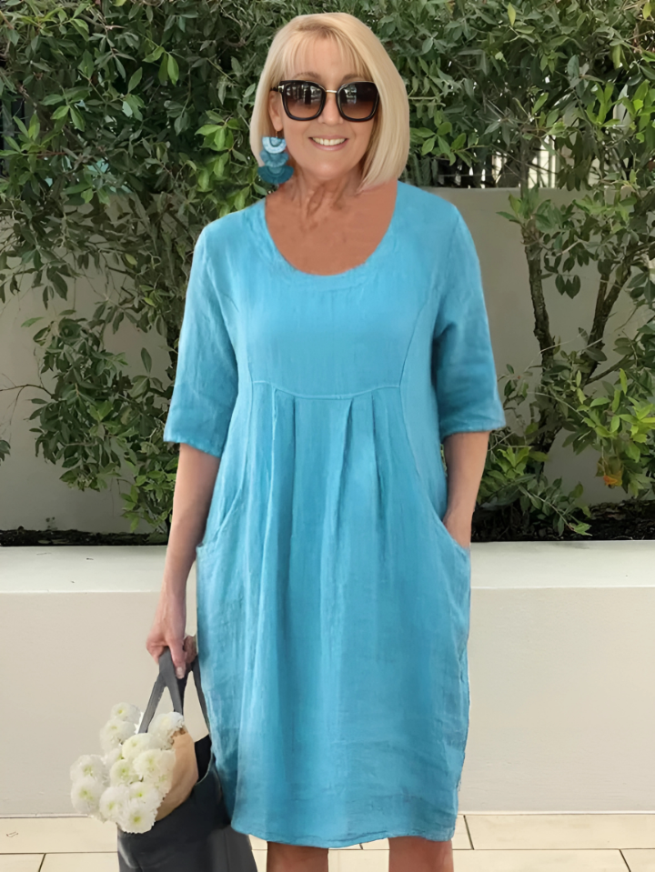 Femme™ | Relaxed Pleated Midi Dress