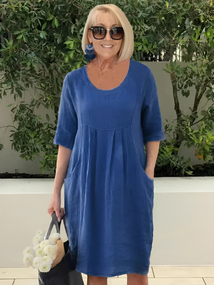 Femme™ | Relaxed Pleated Midi Dress