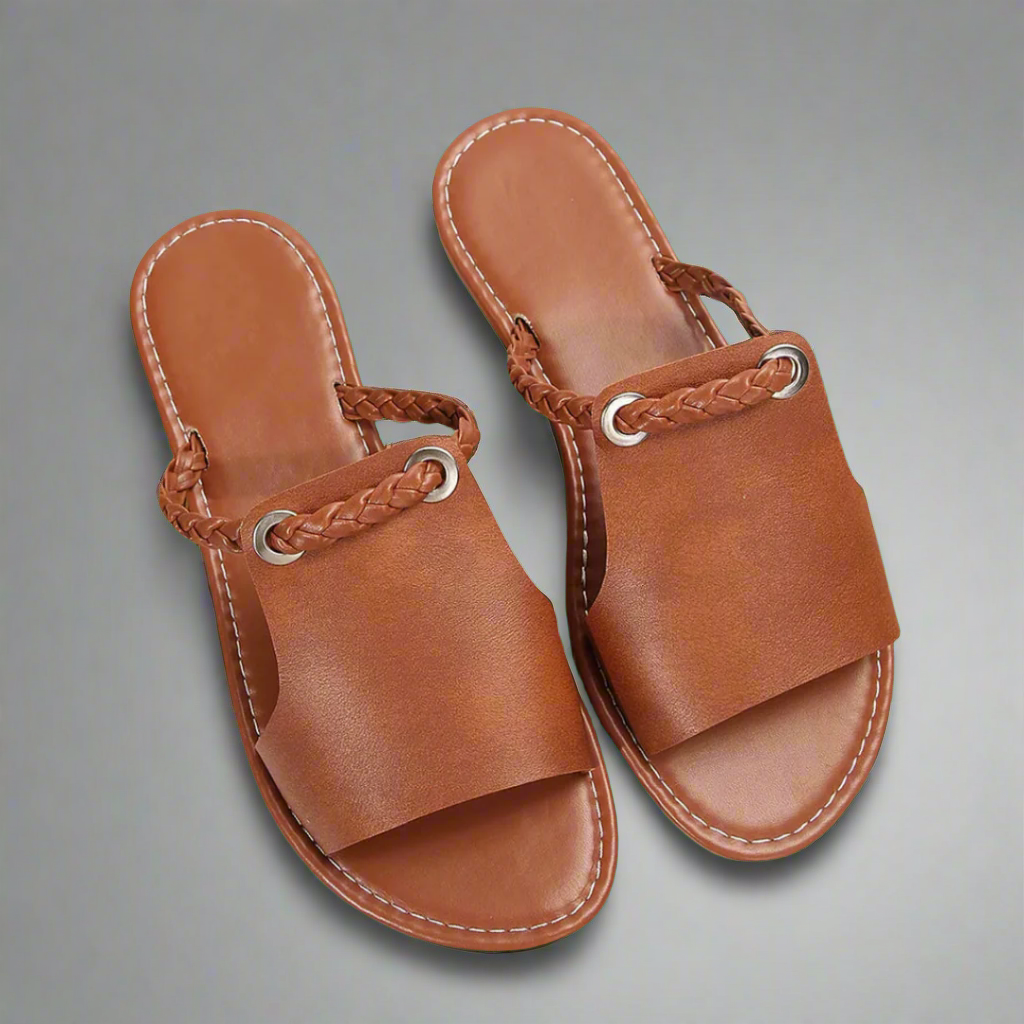 Femme™ | Handcrafted Flat Sandals Made from Premium Material