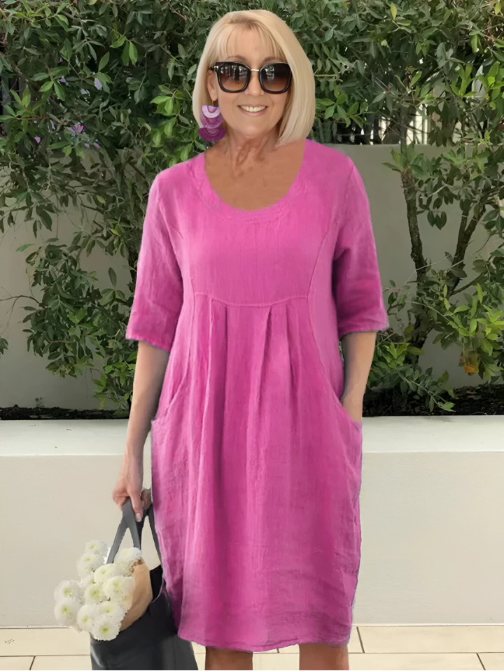Femme™ | Relaxed Pleated Midi Dress