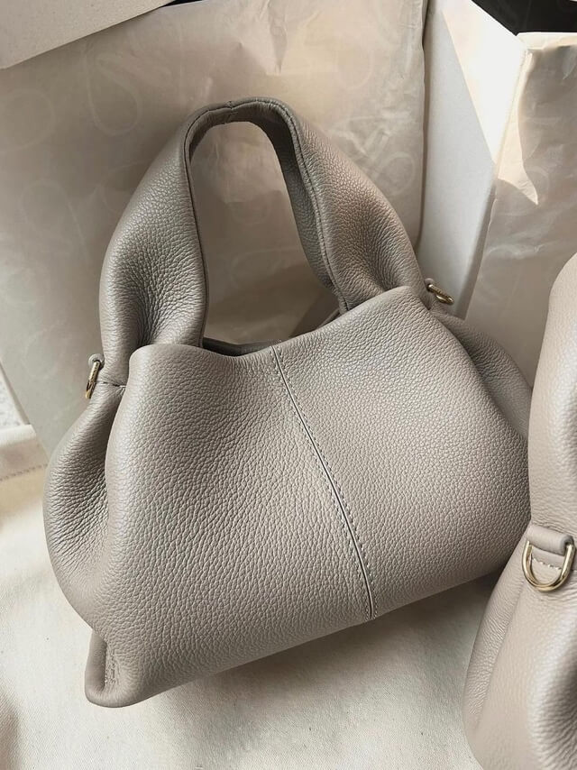 Femme™ | Mathilda